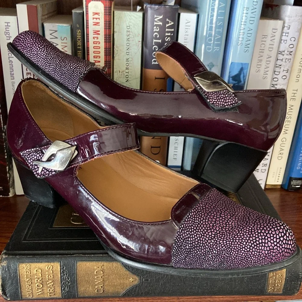 France Mode Purple Leather Mary Jane Shoes Made in France Women's Size 8 - 8.5 - Picture 1 of 16